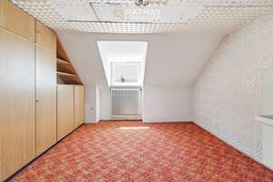Reiheneckhaus mit 798 qm Grundstück: Sanierungschance im Regensburger Norden – Die vollständige Adresse der Immobilie erhältst du vom Anbieter., 93057 Konradsiedlung-Wutzlhofen, Regensburg – Vorschaubild 23