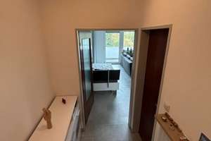 Nur für eine Person  Helle 1,5-Zimmer-Wohnung in München – verfügbar ab 15.05. – Albert-Roßhaupter-Straße 14, 81369 Untersendling, München – Vorschaubild 2