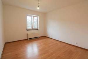 Helle 3-Zimmer-Wohnung mit zwei Balkonen – sofort bezugsbereit – Die vollständige Adresse der Immobilie erhältst du vom Anbieter., 70565 Dürrlewang, Stuttgart – Vorschaubild 4