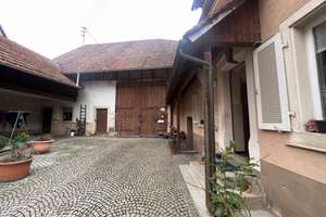 Rarität! Ehemaliger Bauernhof im Markgräflerland!
Traumhafter Innenhof/ Scheune/ Winzerkeller usw – Die vollständige Adresse der Immobilie erhältst du vom Anbieter., 79379 Müllheim – Vorschaubild 15