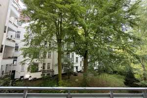 HANNOVER-LIST: Altbau, modernisierte 2 Zimmer mit Balkon, Holzdielen, Parkett, Feinputz, EBK u.v.m. – Die vollständige Adresse der Immobilie erhältst du vom Anbieter., 30163 List, Hannover – Vorschaubild 5