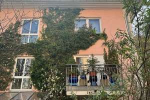 Brück Immobilien - Freies, renovierungsbedürftiges 1-Zi.-Appartement mit Nord-Balkon