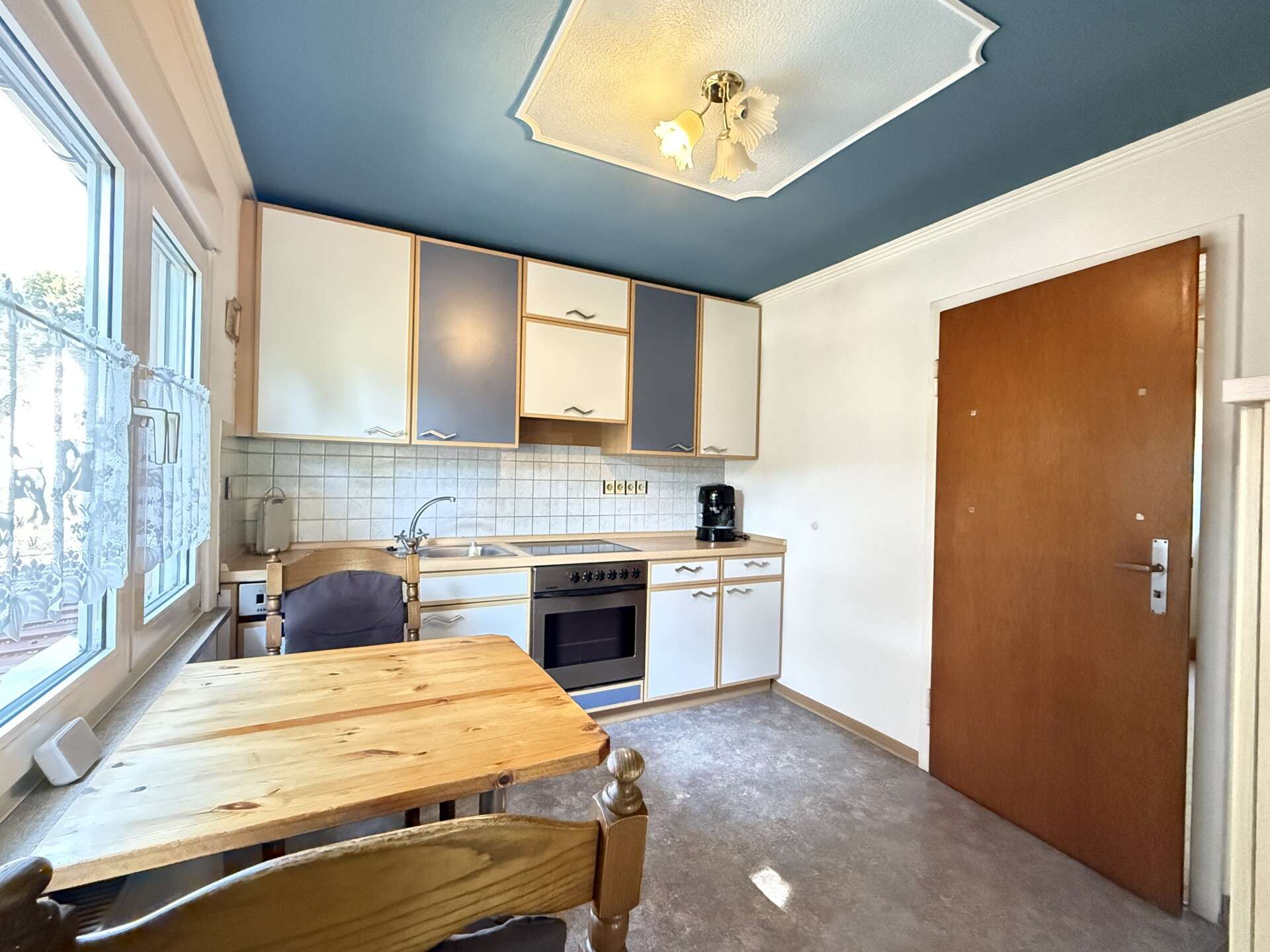 Immobilie in Daaden - Gemütliches Einfamilienhaus mit ELW & großem Nebengebäude! - Bild 5