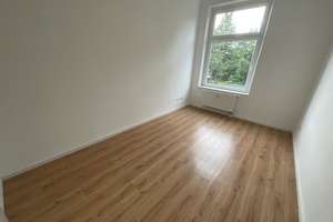 geräumige 4 Zimmer-Wohnung mit Wohnküche, Balkon, Wannenbad und EBK – Vorwerker Str. 117, 23554 Sankt Lorenz Nord, Lübeck – Vorschaubild 24