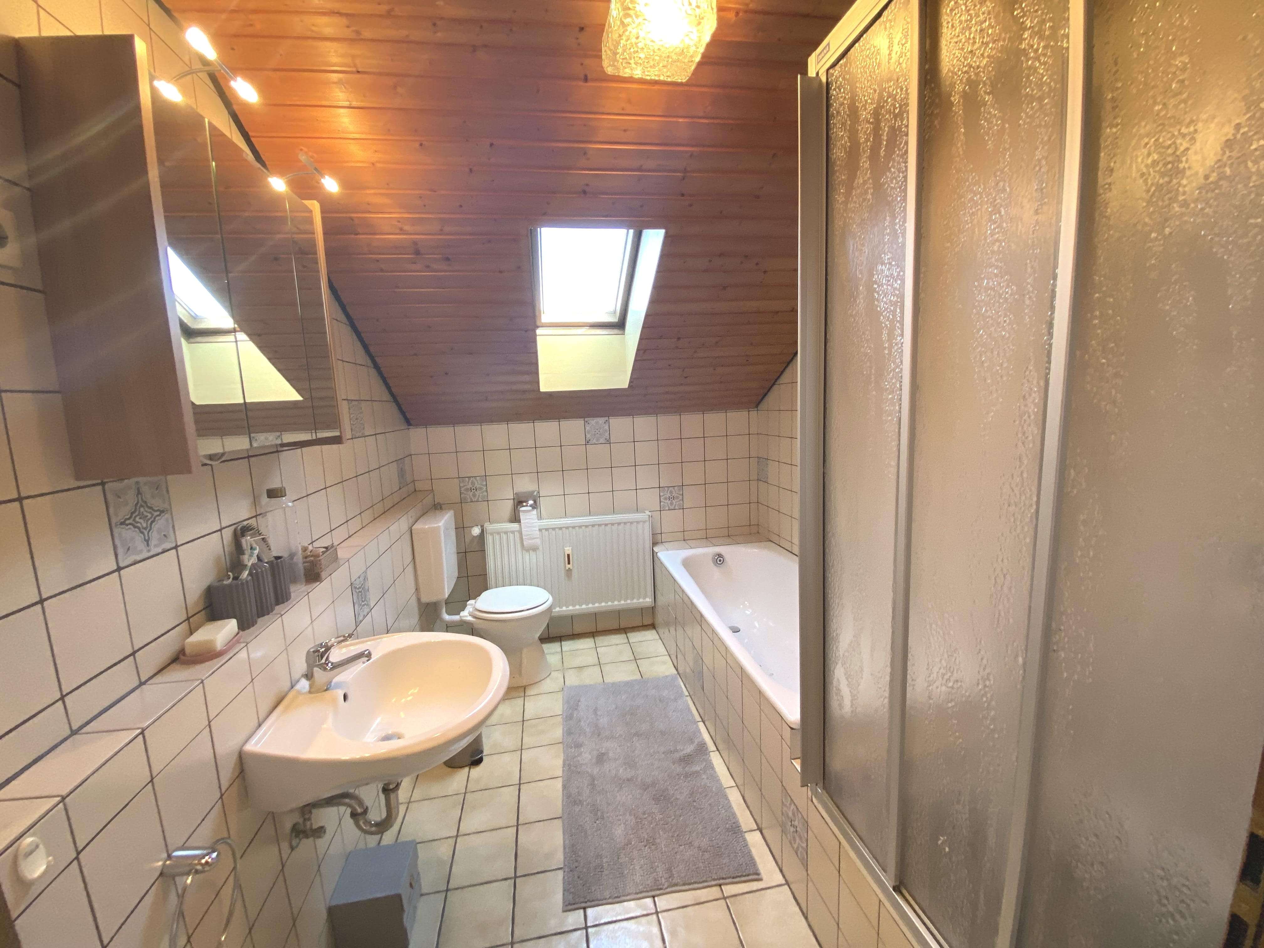 Immobilie in Göllheim - Die Architektur: Weit weg vom Alltäglichen! - Bild 1