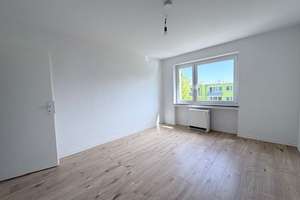„Stilvolle Leichtigkeit – helle 3-Zimmerwohnung mit Balkonflair“ – Wiesbadener Str. 26, 47138 Obermeiderich, Duisburg – Vorschaubild 3