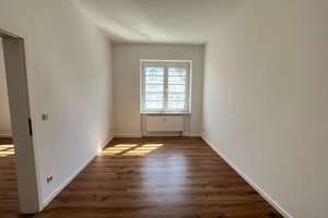 Gemütliche Kaßbergwohnung mit Balkon und Einbauküche – Erich-Mühsam-Straße 17, 9112 Kaßberg, Chemnitz – Vorschaubild 9