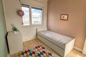 Moderne Doppelhaushälfte mit 5 Zimmern, Garten und Dachterrasse in Hamburg-Langenhorn – Die vollständige Adresse der Immobilie erhältst du vom Anbieter., 22419 Langenhorn, Hamburg – Vorschaubild 18