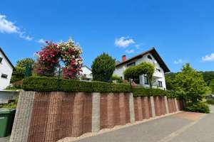 Wohnen auf höchstem Niveau im Grünen – Exklusive Doppelhaushälfte mit Kamin, Traumgarten und Garage! – Die vollständige Adresse der Immobilie erhältst du vom Anbieter., 64658 Fürth – Vorschaubild 13