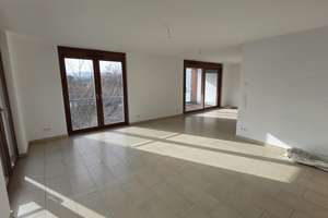 Attraktive 3-Zimmer-Wohnung mit Balkon, Einbauküche und Gäste-WC – Steubenstraße 9, 70190 Berg, Stuttgart – Vorschaubild 1