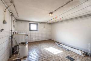 Charmante Doppelhaushälfte bzw. Mehrgenerationenhaus mit viel Potential auf traumhaften Grundstück – Die vollständige Adresse der Immobilie erhältst du vom Anbieter., 80999 Untermenzing, München – Vorschaubild 19