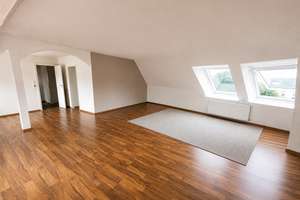 Großzügige 4-Zimmer-Dachgeschosswohnung mit 109,65 m² und Einbauküche in Kiel-Hassee – Die vollständige Adresse der Immobilie erhältst du vom Anbieter., 24113 Hassee, Kiel – Vorschaubild 14