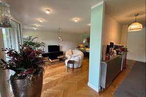 Wohnen 
auf hohem Niveau
Stilvolle Eigentumswohnung
mit großzügigem Garten 
in  D-Unterbach – Die vollständige Adresse der Immobilie erhältst du vom Anbieter., 40627 Unterbach, Düsseldorf – Vorschaubild 14