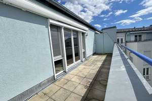 Sofort frei - Dachterrassen-Wohnung, 2 Zi. plus Wohnküche (Erbpacht) – Die vollständige Adresse der Immobilie erhältst du vom Anbieter., 81927 Oberföhring, München – Vorschaubild 2