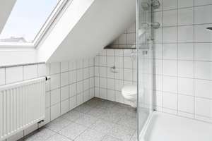 Exklusives Townhouse in sehr guter Lage! Vollklimatisiert und neue EBK - Nähe der ISD – Die vollständige Adresse der Immobilie erhältst du vom Anbieter., 40474 Lohausen, Düsseldorf – Vorschaubild 15