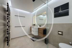 Komfortable 2-Zimmer-Wohnung mit zwei Balkonen, Aufzug und Tiefgaragenstellplatz – 60318 Nordend-West, Frankfurt am Main – Vorschaubild 14