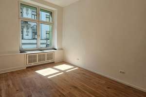 Frisch renovierte 3-Zimmerwohnung mit Balkon – Marktstraße 94, 46045 Altstadt-Mitte, Oberhausen – Vorschaubild 3