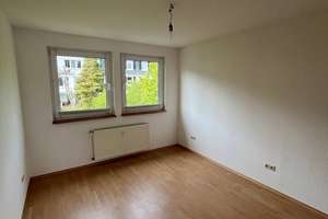 Lichtdurchflutete Dachgeschosswohnung mit offenem Wohnkonzept, Terrasse und Weitblick – Elsternstrasse 25, 42281 Barmen, Wuppertal – Vorschaubild 4