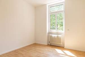 Hanau Alt-Kesselstadt: Gemütliche 4-Zimmer-Altbau-Wohnung in ruhiger und beliebter Wohnlage – Die vollständige Adresse der Immobilie erhältst du vom Anbieter., 63454 Kesselstadt, Hanau – Vorschaubild 9