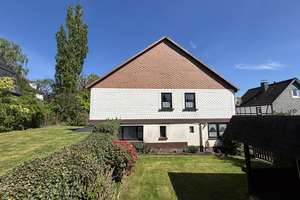 Renovierungsbedürftiges, denkmalgeschütztes Zweifamilienhaus mit Garten im Zentrum von Hamm! – Die vollständige Adresse der Immobilie erhältst du vom Anbieter., 57577 Hamm (Sieg) – Vorschaubild 2