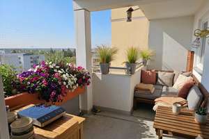 Sonniger Wohntraum mit Alpenblick: 4 Zimmer, Pool & Sauna inklusive!