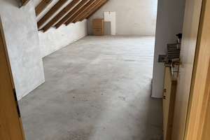 Großzügiges Einfamilienhaus mit Doppelgarage und Werkstatt – Die vollständige Adresse der Immobilie erhältst du vom Anbieter., 95659 Arzberg – Vorschaubild 25