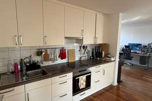 2-Zimmer-Dachgeschosswohnung in Schwabing – Die vollständige Adresse der Immobilie erhältst du vom Anbieter., 80805 Alte Heide-Hirschau, München – Vorschaubild 2