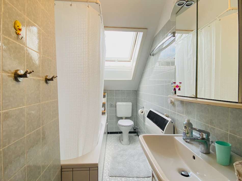 Badezimmer DG