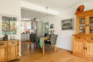 Licht, Raum und Lebensqualität – besondere Doppelhaushälfte mit Atelier und Gartenidylle – Die vollständige Adresse der Immobilie erhältst du vom Anbieter., 51067 Holweide, Köln – Vorschaubild 7