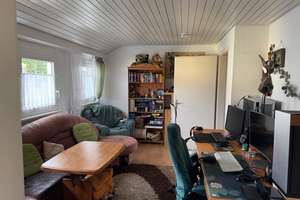 ZEITMIETVERTRAG! 2-Zimmer-Dachgeschosswohnung m. EBK u. großen Garten in KN Uninähe – Zur Friedrichshöhe 25, 78464 Königsbau, Konstanz – Vorschaubild 5