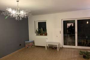2-Zi.-Mietwohnung (renoviert) in Veitshöchheim/Birkental mit traumhafter Aussicht/Umgebung – Birkentalstraße 30, 97209 Veitshöchheim – Vorschaubild 4