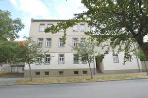 Gepflegtes Mehrfamilienhaus mit 5 gut vermieteten Wohnungen + Baugrundstück... – Harz (Kreis) – Vorschaubild 2