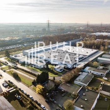 Mit Büro und Gleisanschluss: Gepflegte Lager- und Produktionsflächen | viele Stellplätze | RUHR REAL