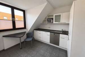     Schöne Vier-Zimmer-Wohnung in Bilk mit balkon – Die vollständige Adresse der Immobilie erhältst du vom Anbieter., 40225 Bilk, Düsseldorf – Vorschaubild 2