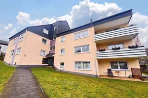 Top gepflegtes Mehrfamilienhaus 14 WE – Kapitalanlage inkl. möglichem Baugrundstück – Die vollständige Adresse der Immobilie erhältst du vom Anbieter., 58769 Nachrodt-Wiblingwerde – Vorschaubild 3
