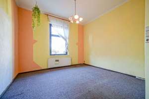 Charmante Erdgeschosswohnung mit Balkon und viel Potenzial im grünen Kiez – Die vollständige Adresse der Immobilie erhältst du vom Anbieter., 12203 Lichterfelde, Berlin – Vorschaubild 2
