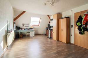 Wohnhaus (2-3 Wohneinheiten) mit großer Scheune (Ausbaupotential) und kleinem Garten – Die vollständige Adresse der Immobilie erhältst du vom Anbieter., 72160 Horb am Neckar – Vorschaubild 18