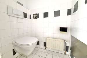 Zuhause mit 4 Zimmern in Düsseldorf – 40237 Düsseltal, Düsseldorf – Vorschaubild 2