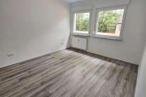 Komplett sanierte 2 Zimmer Wohnung mit Balkon zu vermieten – Theodor-Heuss-Str. 13, 47167 Neumühl, Duisburg – Vorschaubild 3