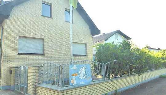 Bild von WEINGUT - eine Hofreite mit 2 Häusern und sep. Gewerbehalle - gute Lage von Horrweiler/ Rheinhessen!