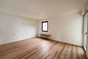 ***Wohnen in bester Lage*** großzügige 3,5-Zimmer-Wohnung mit umlaufendem Balkon – Etivalstr. 34, 75173 Südweststadt, Pforzheim – Vorschaubild 12