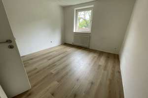 *TOP* 2-Zimmer Wohnung mit Balkon am Südstadtpark in Fürth