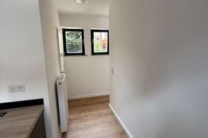 Erstbezug nach Sanierung mit EBK: Geschmackvolle 1,5-Zimmer-Hochparterre-Wohnung in Stuttgart – Rotenbergstraße 38, 70190 Ostheim, Stuttgart – Vorschaubild 5