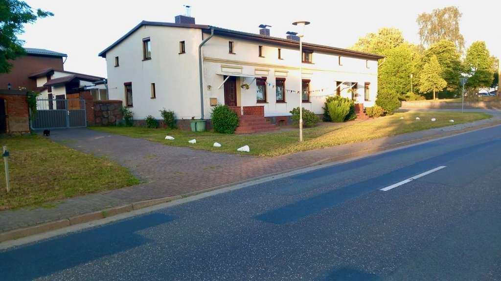 Immobilie in Grambow - Ihr Wohntraum mit Riesengarten und Scheune - Bild 0