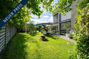 Luxuriös, modern und funktionell - Neuwertiges Effizienzhaus Plus in Unterkirnach bei Villingen – Schwarzwald-Baar-Kreis – Vorschaubild 2