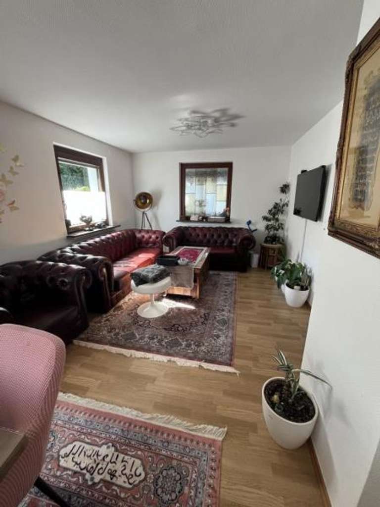 Immobilie in Mittelbiberach - Frei stehendes Einfamilienhaus mit Charme - Einziehen und Wohlfühlen! - Bild 4