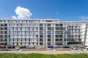 Wunderschöne * Staffelgeschosswohnung * Terrasse * Teileinbauküche * TG Stellplatz – Fritz-Riedel-Str. 16, 10407 Prenzlauer Berg, Berlin – Vorschaubild 1