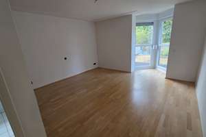 Charmante 3-Zimmer-Gartenwohnung mit großem Balkon in ruhiger Lage von Köln-Weidenpesch – Vulkanstr. 12, 50735 Weidenpesch, Köln – Vorschaubild 2