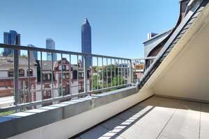 Stilvoll wohnen im Westend – hochwertige 2,5-Zimmer-Wohnung mit Loggia – 60325 Westend-Süd, Frankfurt am Main – Vorschaubild 10