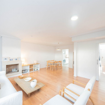 Spektakuläre, neu renovierte Villa